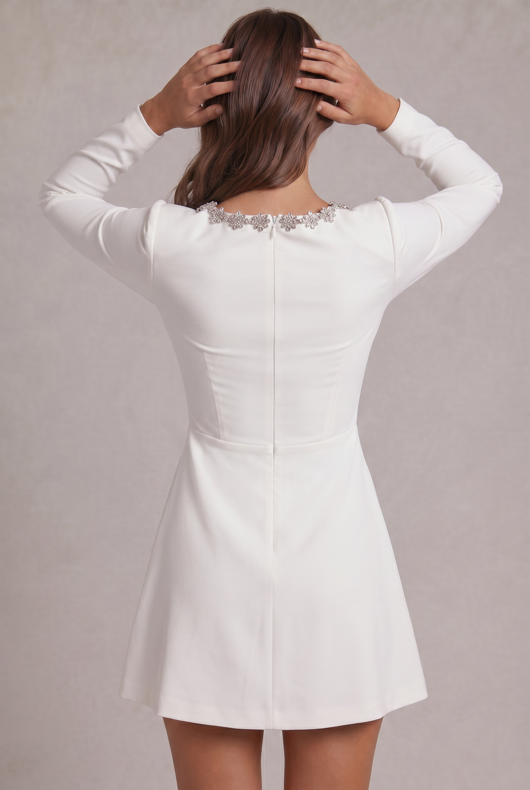 Jolie Sukienka Mini Noor Laurent