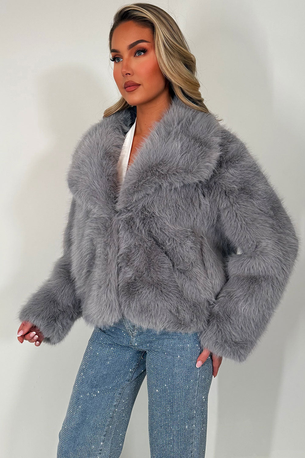 Jessica Fur Coat Noor Laurent