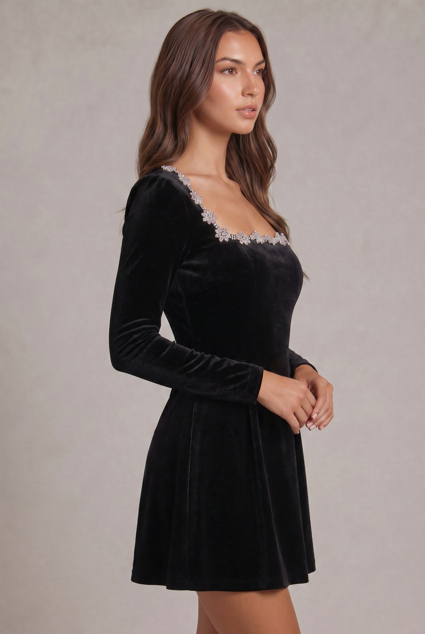 Jolie Sukienka Mini Noor Laurent