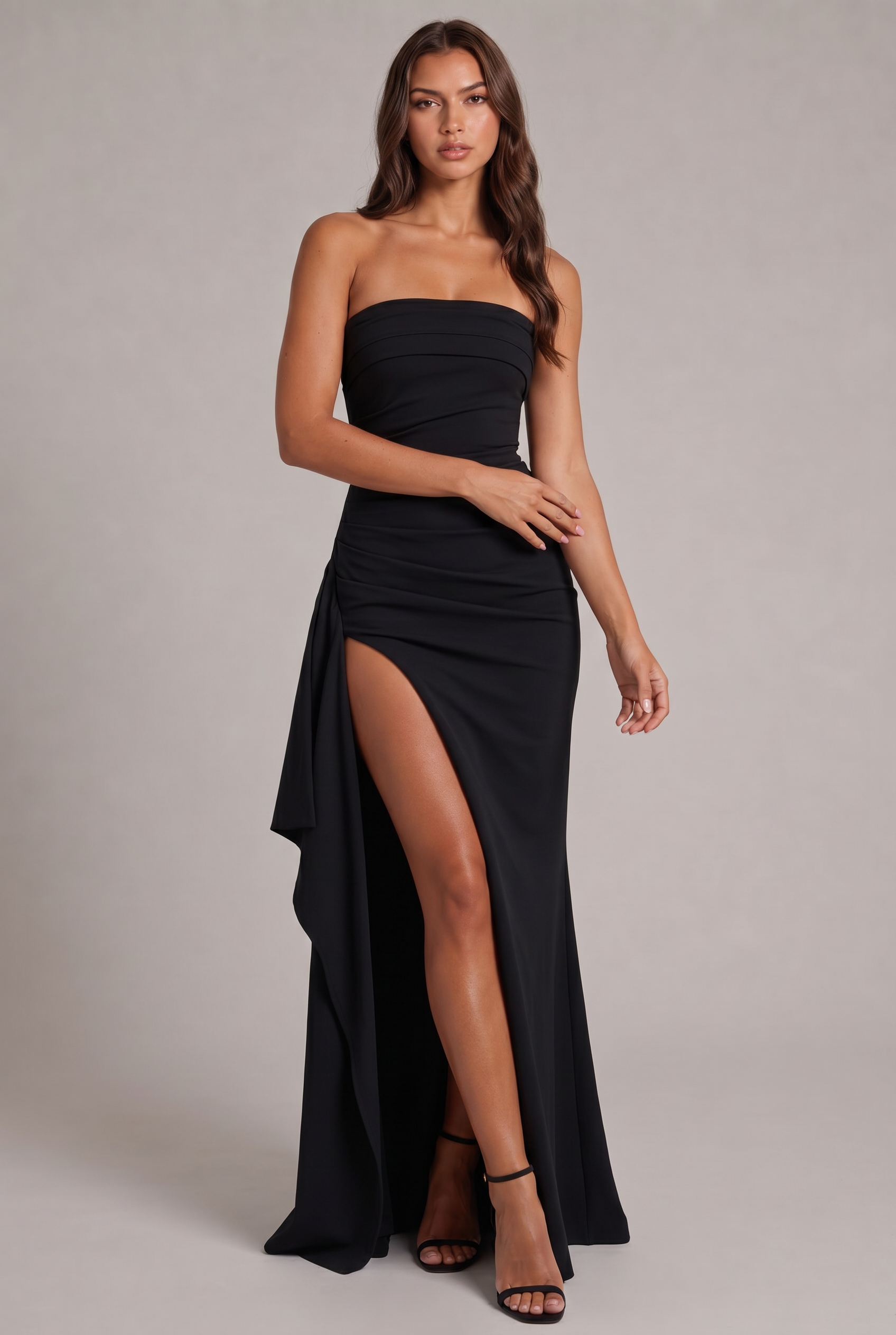 Michelle Suknia Maxi Noor Laurent