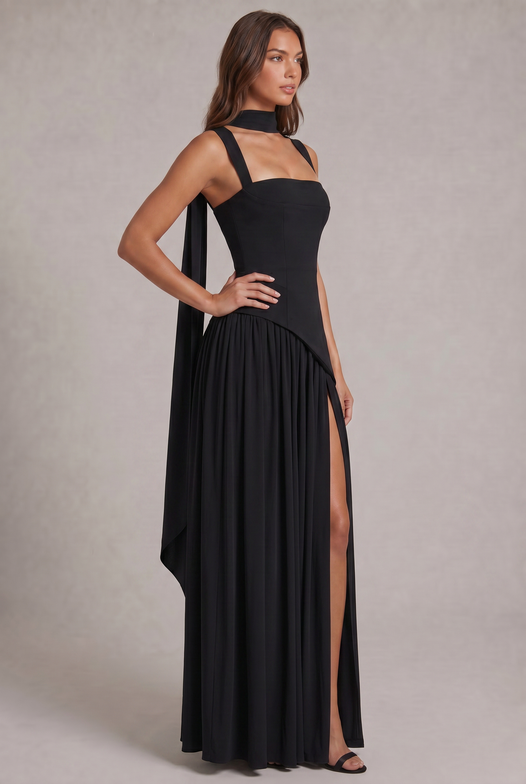 Celestienne Sukienka Maxi Noor Laurent