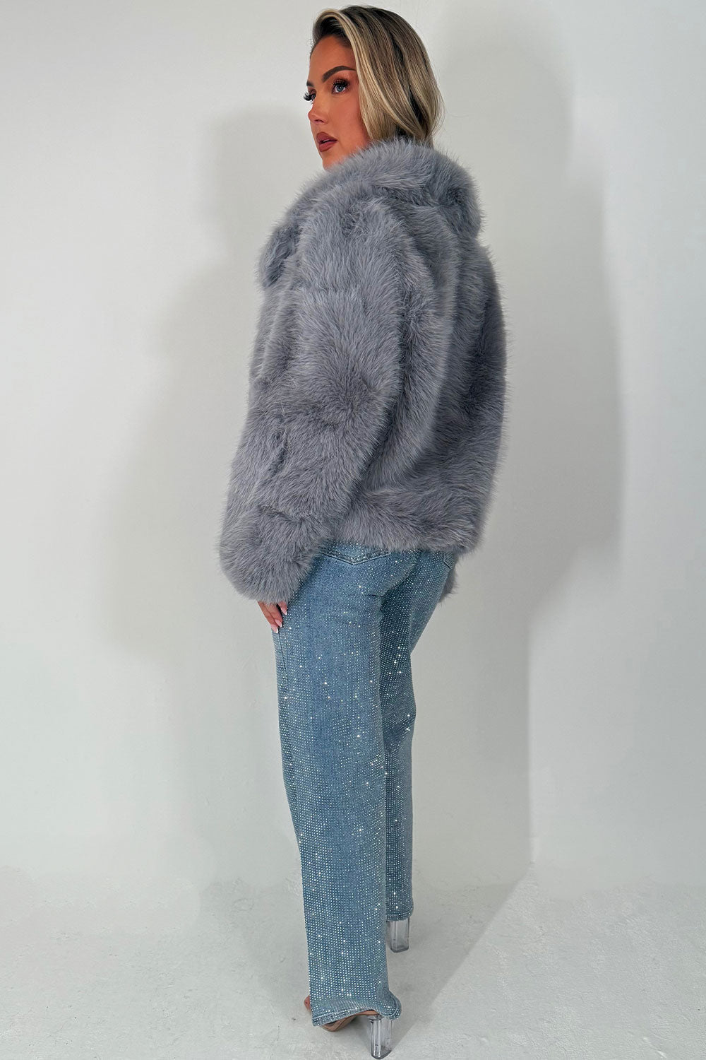 Jessica Fur Coat Noor Laurent