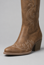 Wide Calf Western Cowboy Boots Audrey Calvero