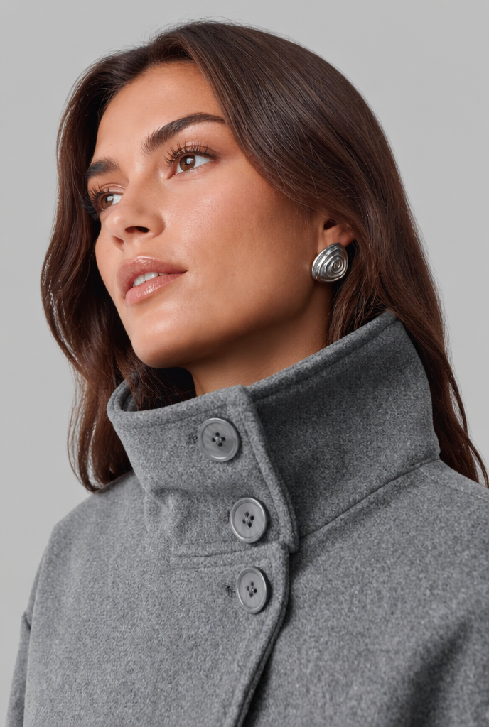 Cropped Wool Jacket with Funnel Neck Collar Audrey Calvero